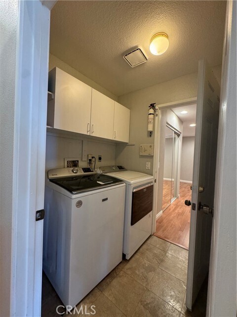 Building Photo - 25802 Anderson Ln