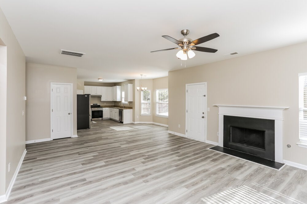 Building Photo - 4225 Fourth Rail Ln