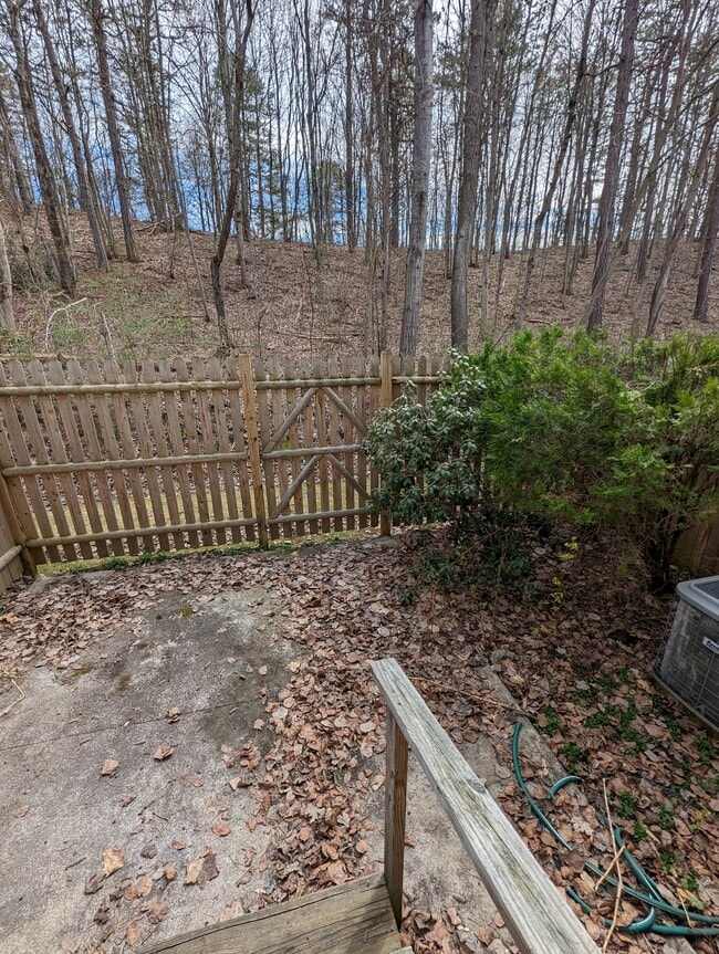 Building Photo - 172 Williamsburg Ct