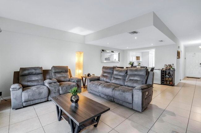 Building Photo - 8858 NW 48th St