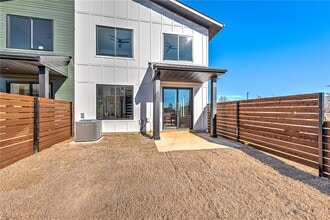 Building Photo - 1100 Emilia Ave