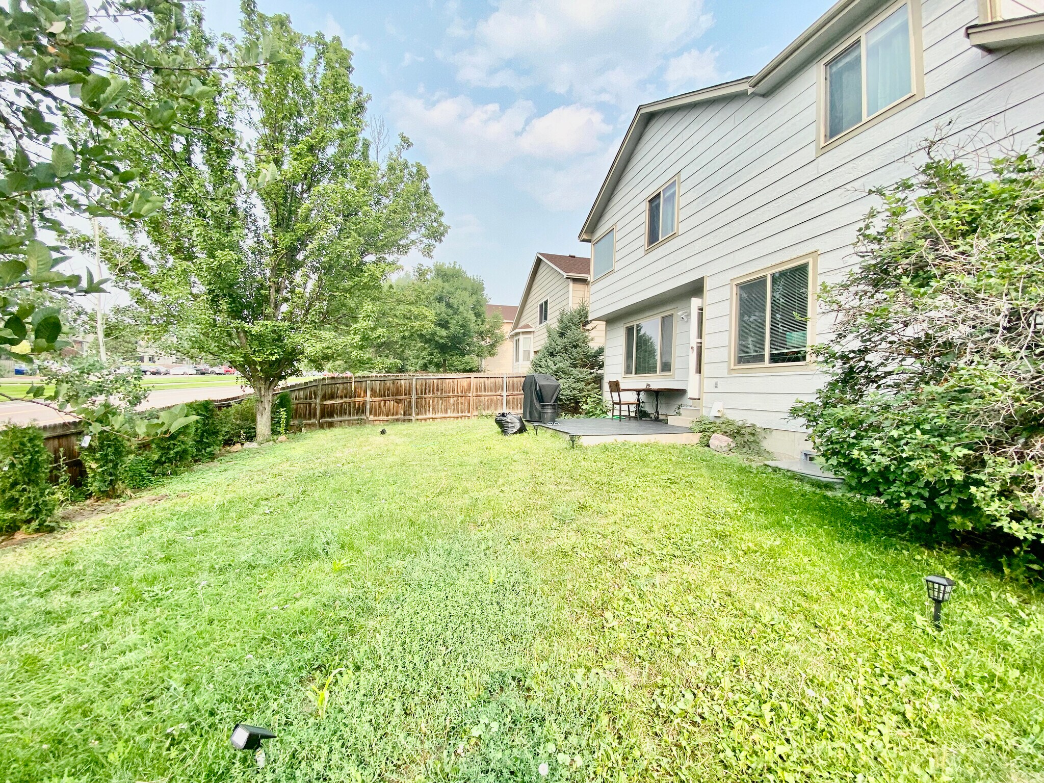 Building Photo - 2130 Silkwood Dr