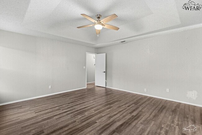 Building Photo - 1 McNabb Cir