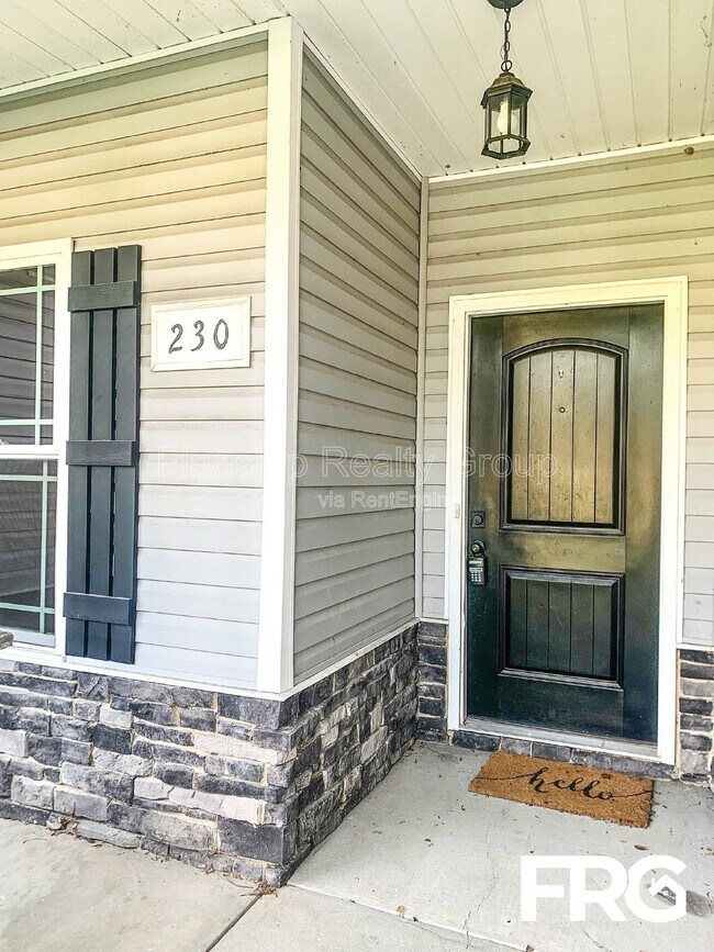 Building Photo - 230 Planters Ridge Dr