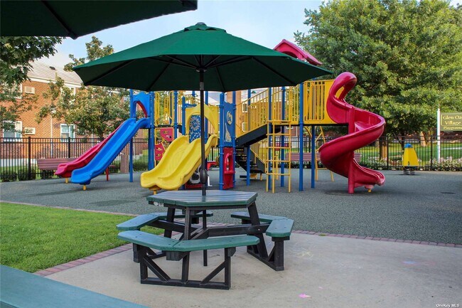 Building Photo - 260-66 73rd Ave