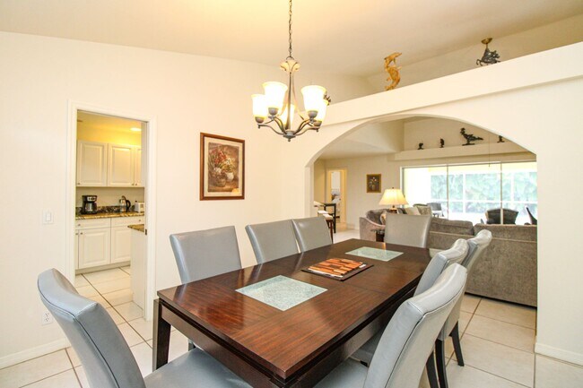 Building Photo - ** 4 BED-3 BATH PRIVATE SINGLE FAMILY POOL...