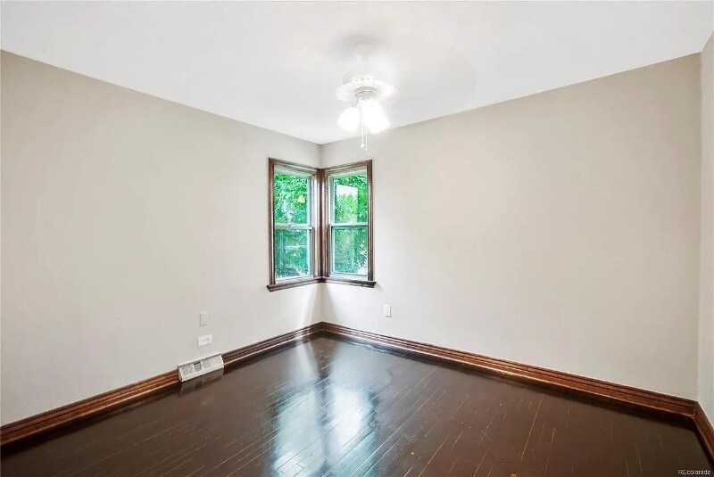 Building Photo - 76 S Canosa Way