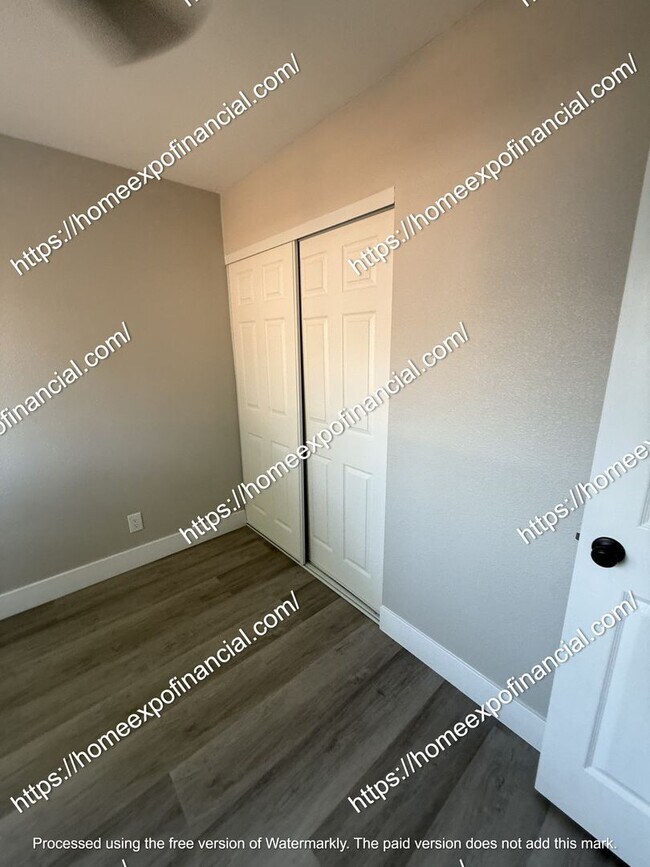 Building Photo - Nice Home For Rent