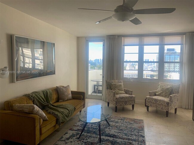 Building Photo - 100 Lincoln Rd