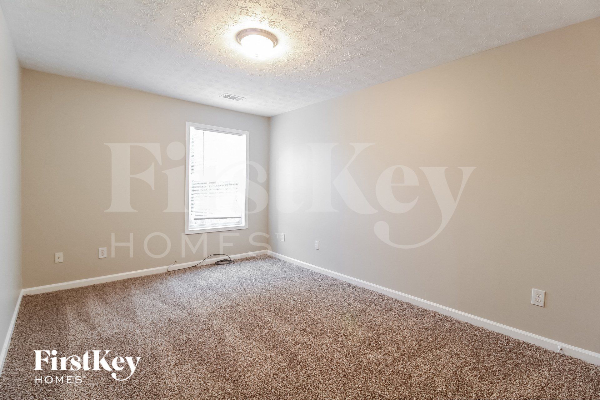 Building Photo - 773 Clairidge Oak Ct