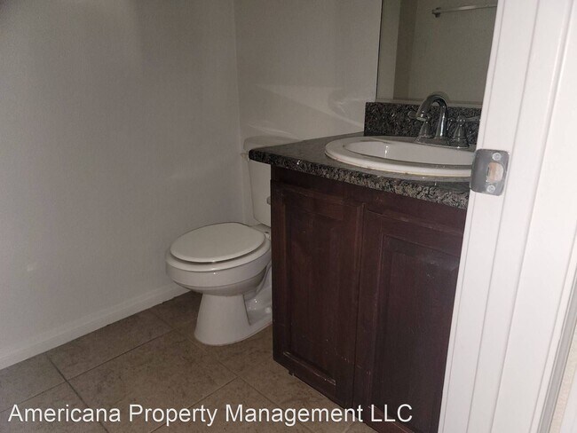 Building Photo - 4 br, 2.5 bath House - 4524 Silverado Sage...