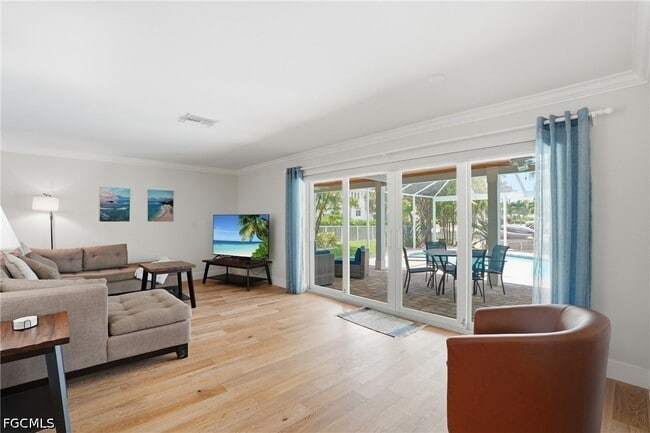 Building Photo - 1590 Sandpiper St