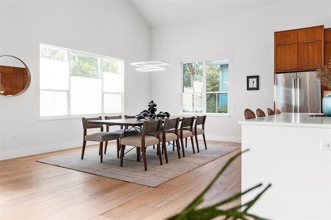 Building Photo - 5001 Shoal Creek Blvd