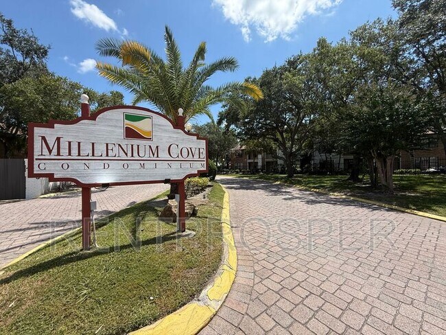 Primary Photo - 4645 Cason Cove Dr