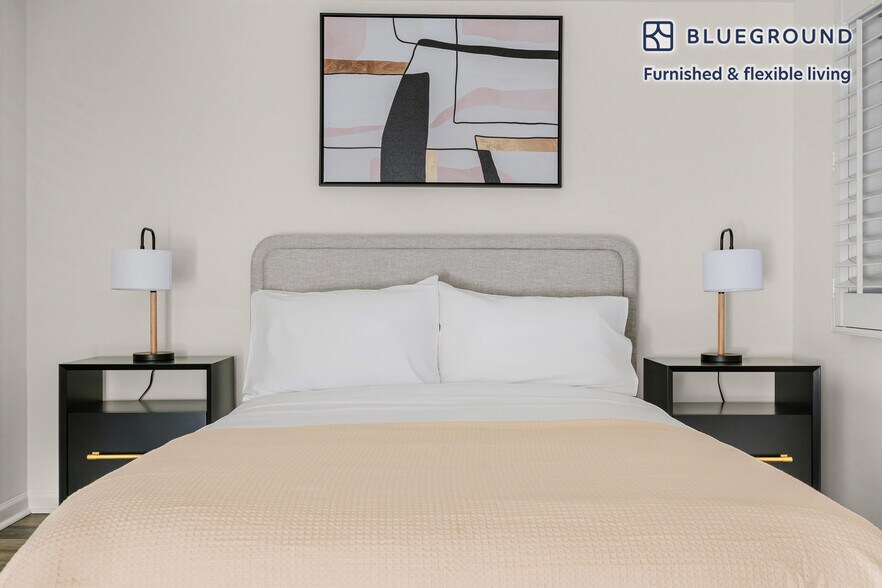 Building Photo - 1301 M St NW