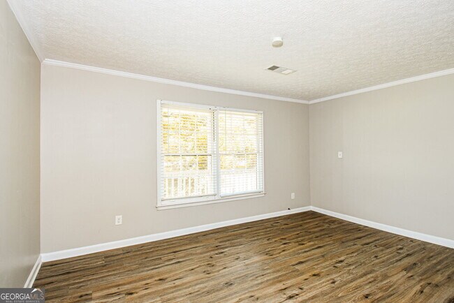 Building Photo - 1622 Blackwell Rd