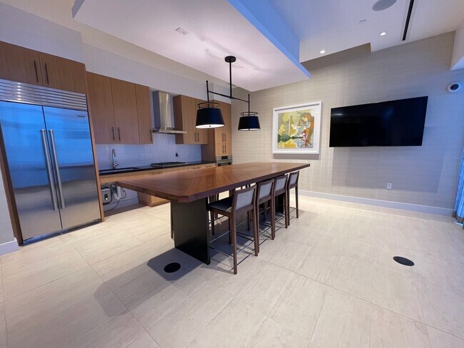 Building Photo - AZURE at Ala Moana - 1 Bed 1 Bath 1 Parking -Great location to Shopping & Restaurants