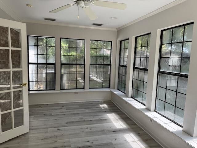 Building Photo - 2300 Aster Way