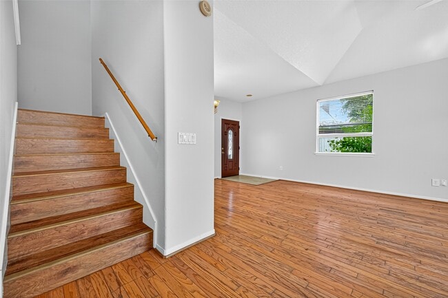 Building Photo - 2942 Blue Dawn Dr