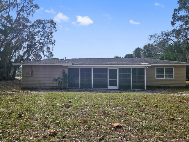 Building Photo - Updated 3-Bed, 2-Bath Home on ½-Acre Corner Lot with 2-Car Garage | Move-In Ready