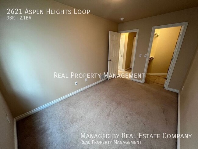 Building Photo - 2621 Aspen Heights Loop