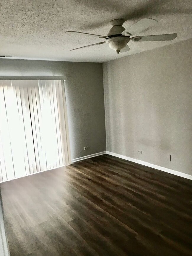 Building Photo - 1013 Courtland Dr