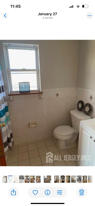 Building Photo - 817 Jackson Ave