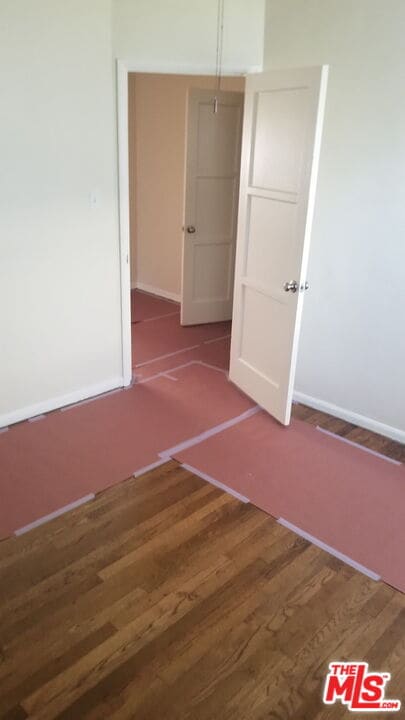 Building Photo - 1414 W 25th St