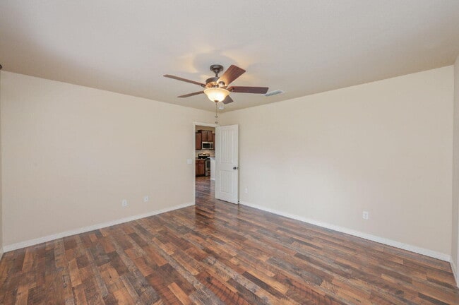 Building Photo - 646 Hunters Ridge Rd