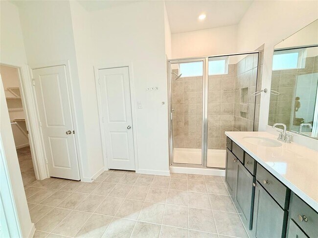 Building Photo - 9922 Sunflower Mist Ln