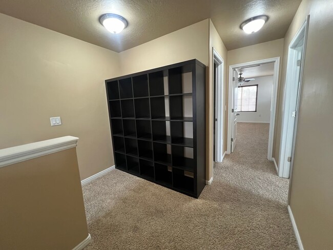 Building Photo - Stansbury Park Townhome with 3 Bedrooms