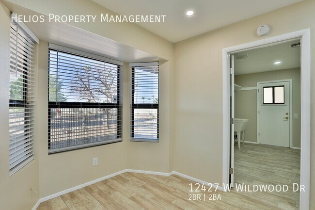 Building Photo - 12427 Wildwood Dr