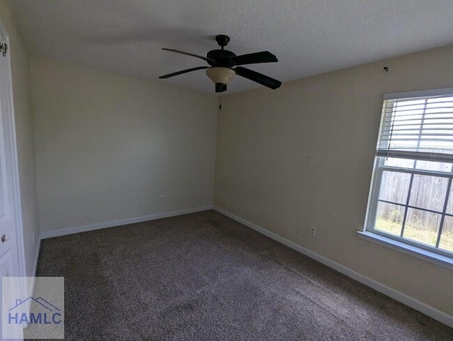Building Photo - 202 Augusta Way