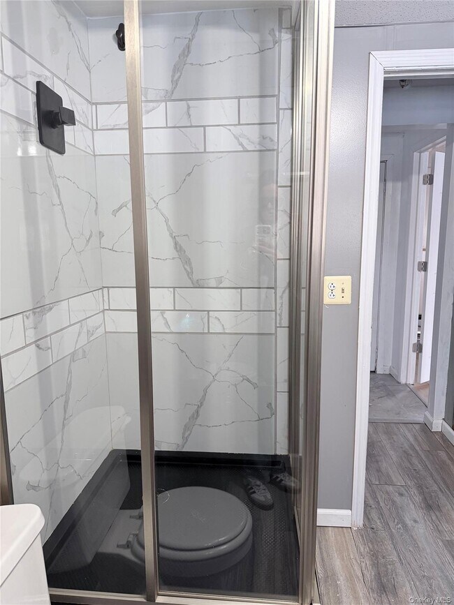 Building Photo - 184 Mt Prosper Rd