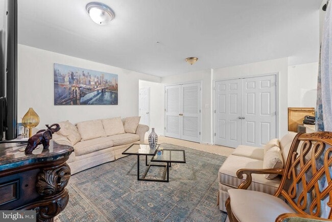 Building Photo - 8810 Great Gorge Way