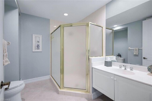 Building Photo - 4811 Island Pond Ct