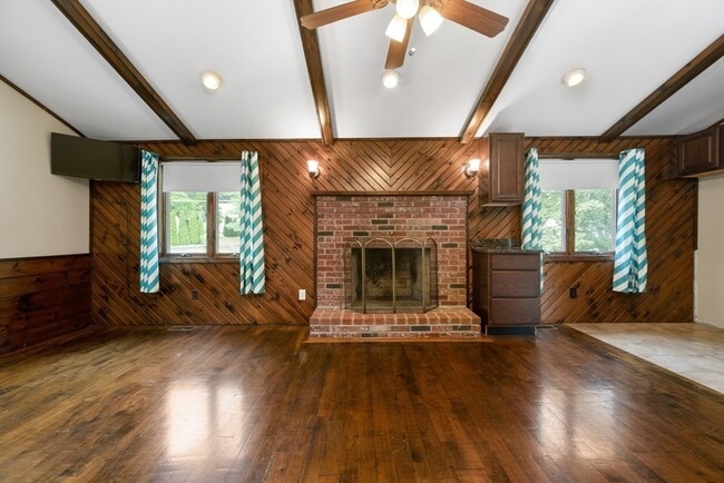 Building Photo - 47 Oriole Dr