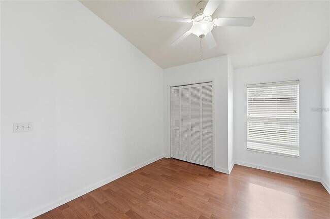 Building Photo - 2819 Maguire Dr
