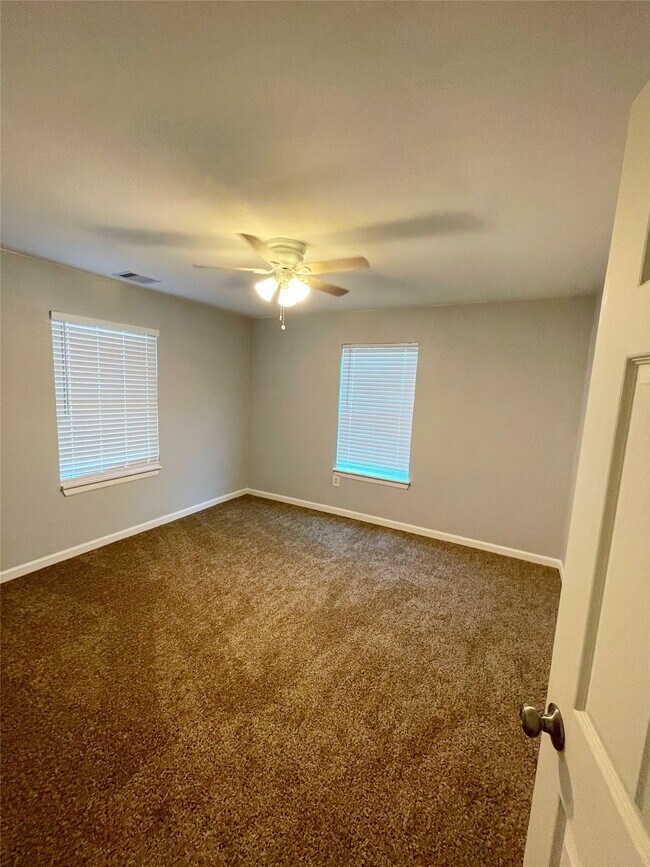 Building Photo - 3627 Keeland St