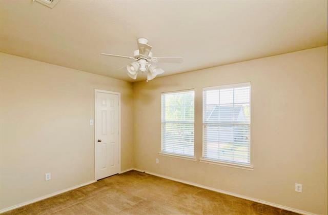 Building Photo - 9717 Hedge Bell Dr