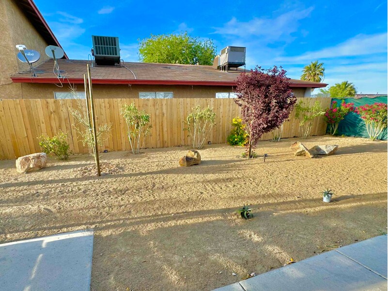 Building Photo - 1512 Henry Ave