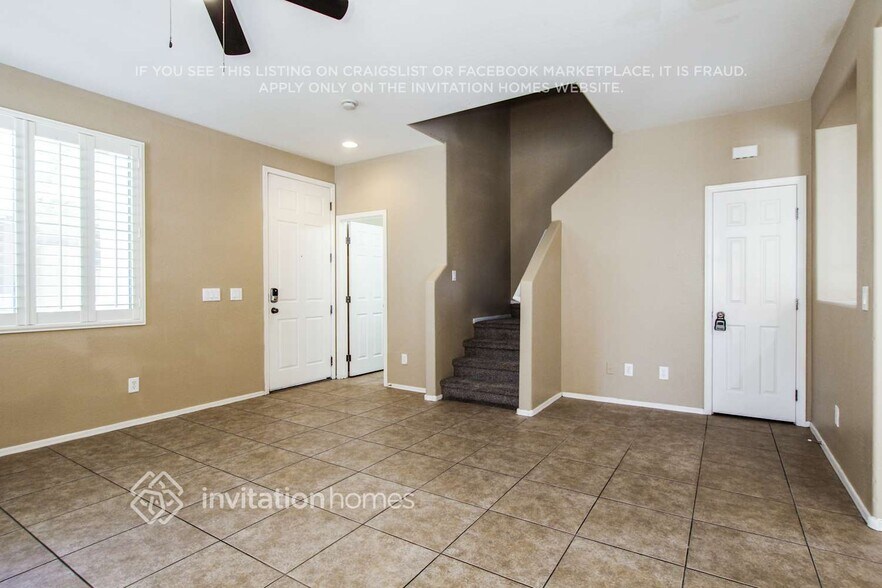 Building Photo - 6825 S 7th Ln