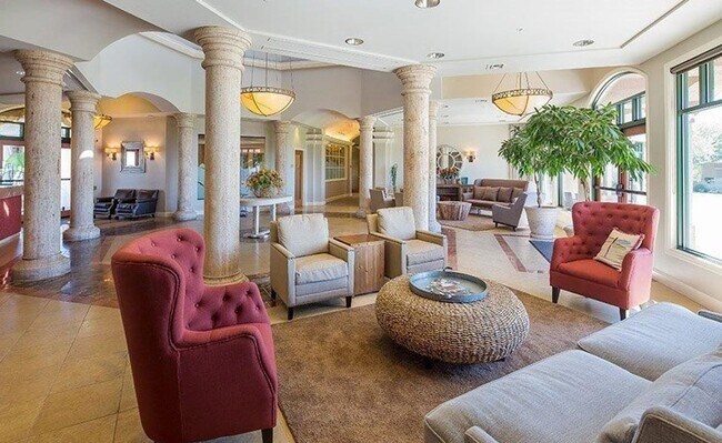 Building Photo - Gated Community!