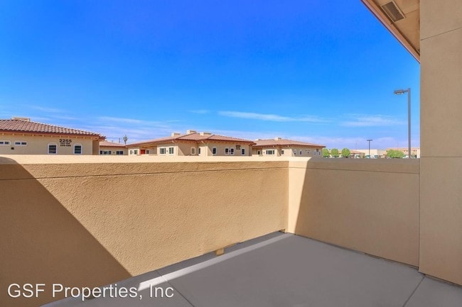 Building Photo - 2 br, 2 bath Apartment - 2255 S. Plumas St.