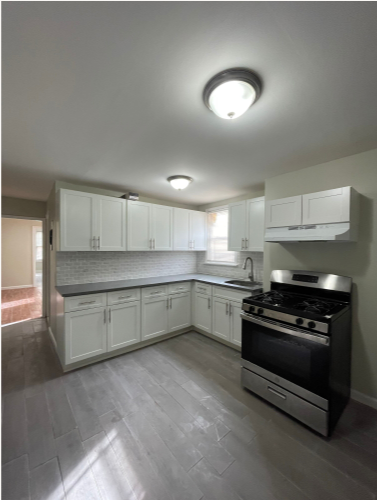 701 Grove St 2 - 701 Grove St