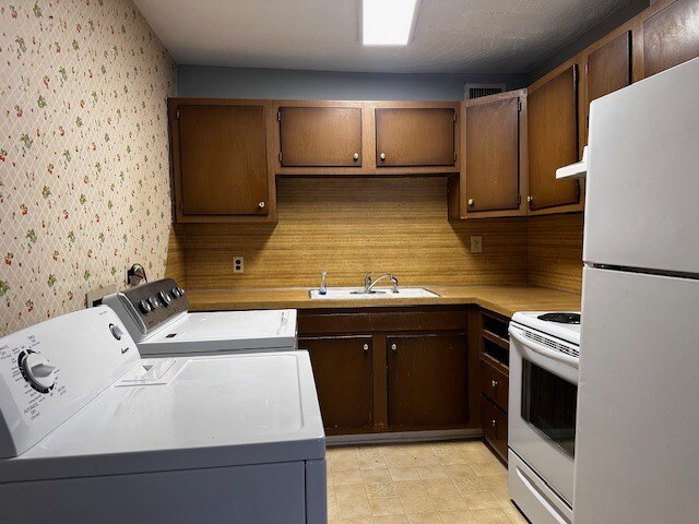 Building Photo - 3818 Country Club Rd