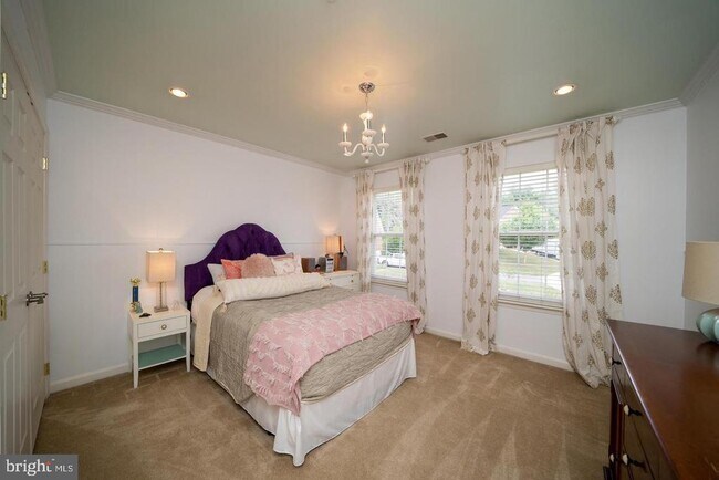 Building Photo - 1401 Windjammer Ct