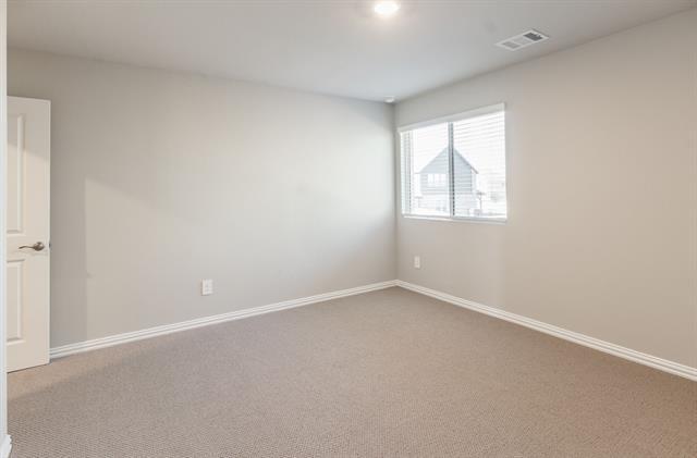 Building Photo - 909 Elijah Ln