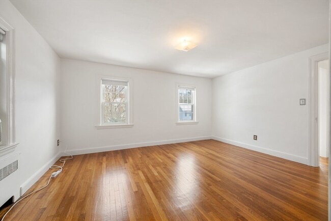 Building Photo - 159 Payson Rd