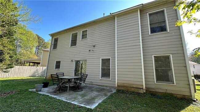 Building Photo - 205 Foe Creek Ct